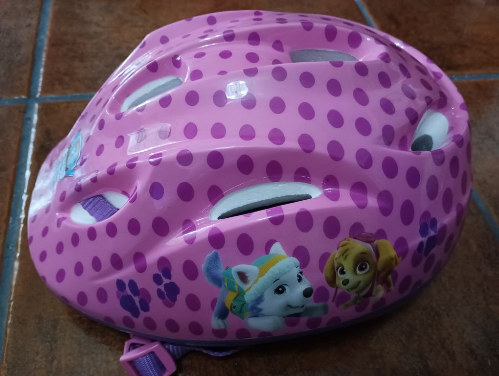 Capacete e proteções de criança