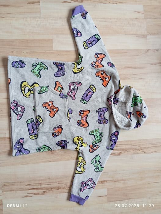 Szlafrok dziecięcy/ młodzieżowy ciepła bluza