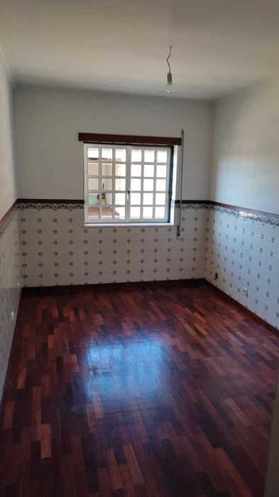 Apartamento T3 com garagem em Eiras, Coimbra