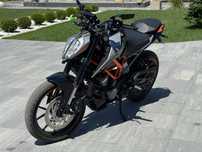 KTM Duke 125 rok 2021