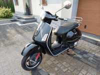 Piaggio Vespa GTS 125ie Super USB bagaznik niski przebieg super stan KLASYK FVAT-23