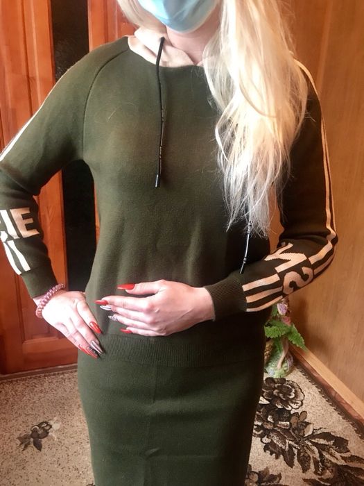 Костюм вязаный юбка и кофта