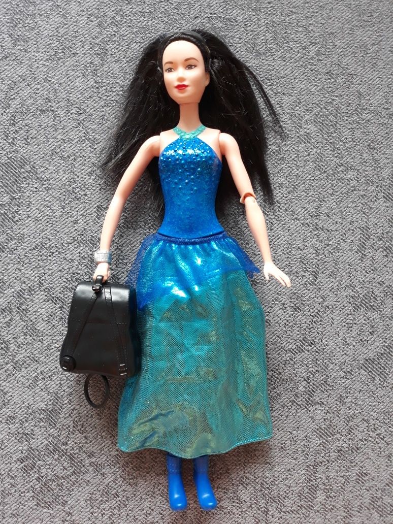 Lalka Rene z filmu Barbie tajne agentki