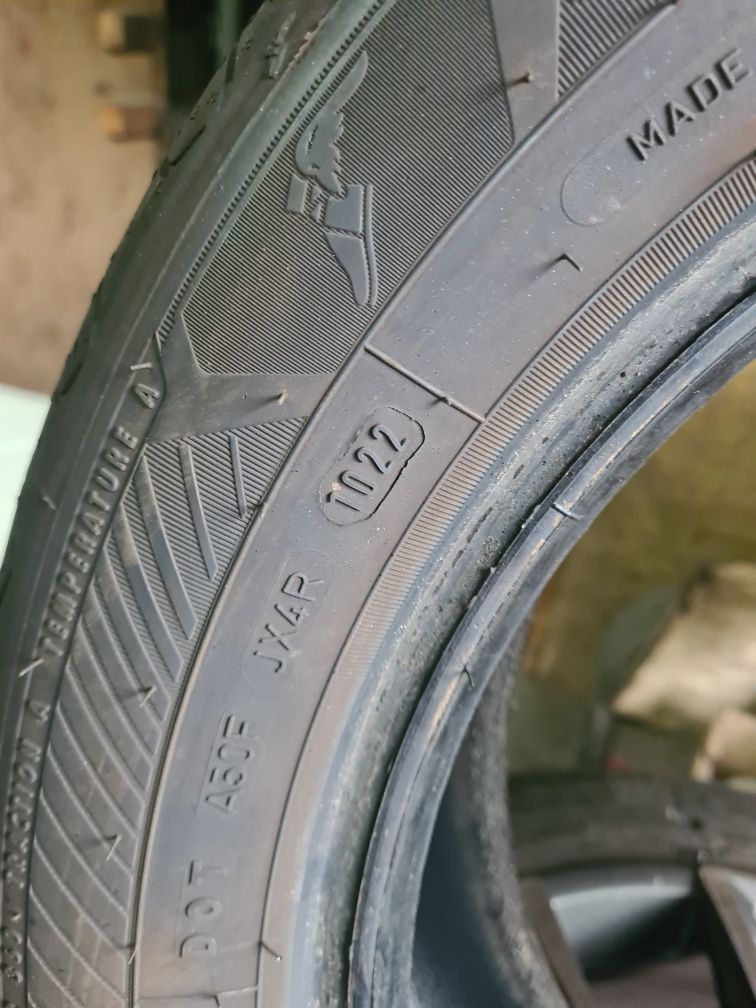 205/55/16  Goodyear  EfficentGrip Preformace 2  22rok opona pojedyncza