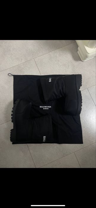 BALENCIAGA ALASKA FUR Boots black ботинки чоботи чорні черные хутро