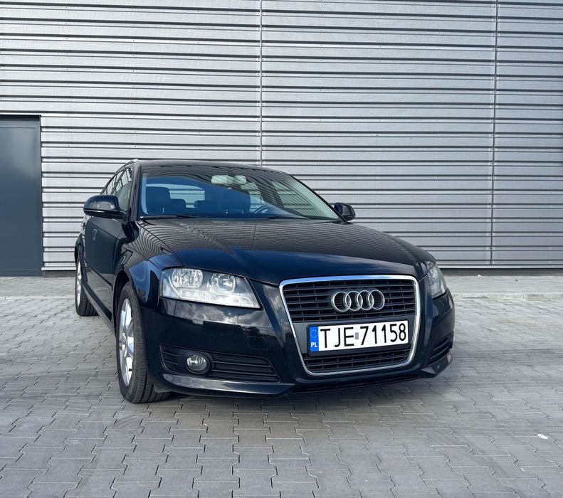 Audi A3 Sportback 1.6 MPI Bezwypadkowy, skóra, HAK