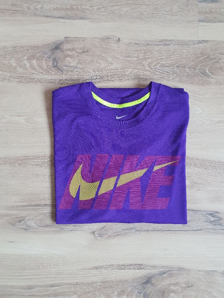 T-shirt termoaktywny Nike rozmiar L