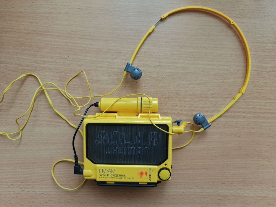 Продам раритетний стерео плеєр  Sony Walkman WM - F 107
