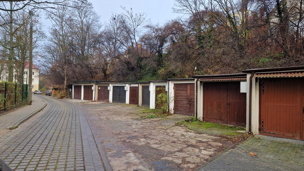 Gdynia / Kamienna Góra - GARAŻ, cesja najmu, 500 PLN/m-c (ul. Necla)