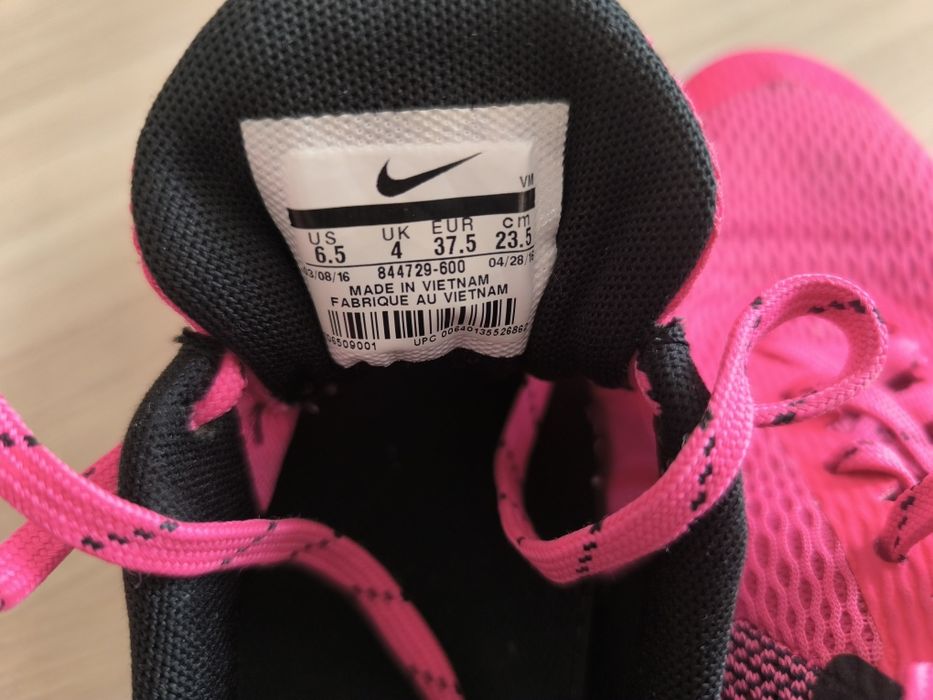 Adidasy Nike Flex Experience RN 5-roz.37.5.