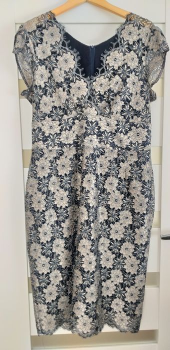 Sukienka koronkowa rozmiar 44-46