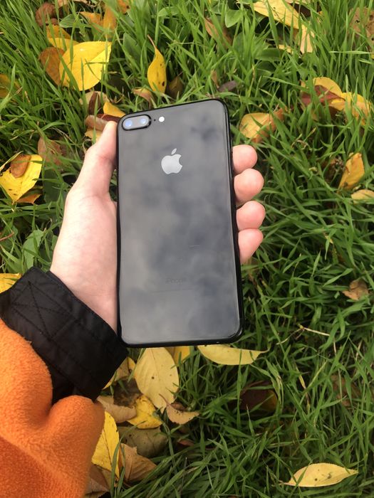 iPhone 7 Plus Jet Black 128gb