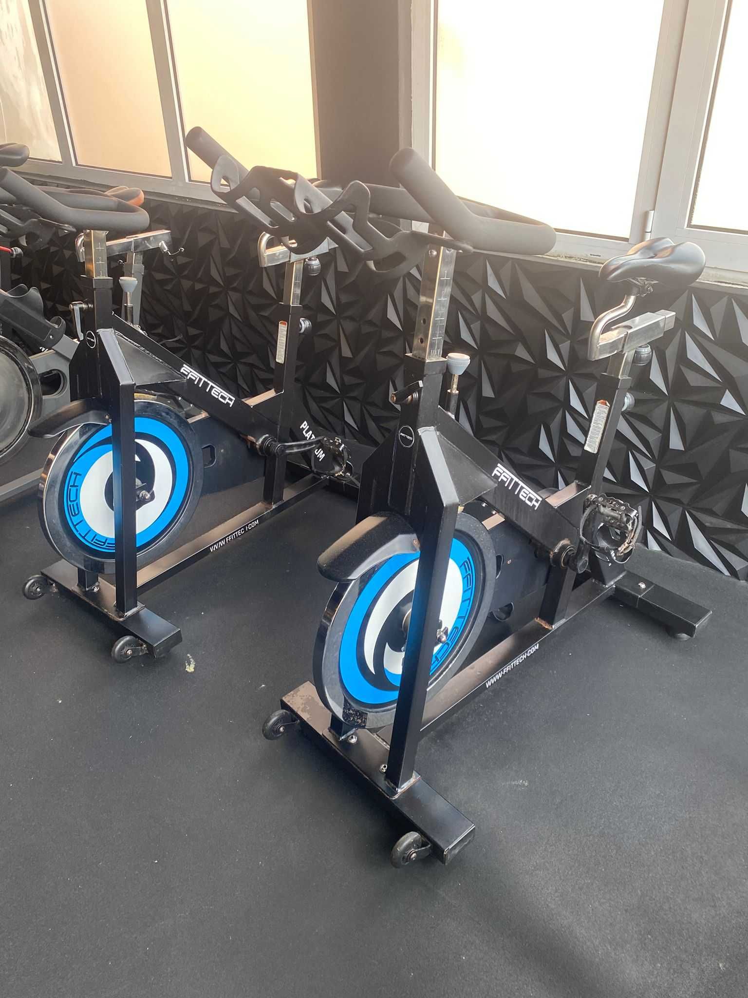Bicicleta indoor cycling Ffittech