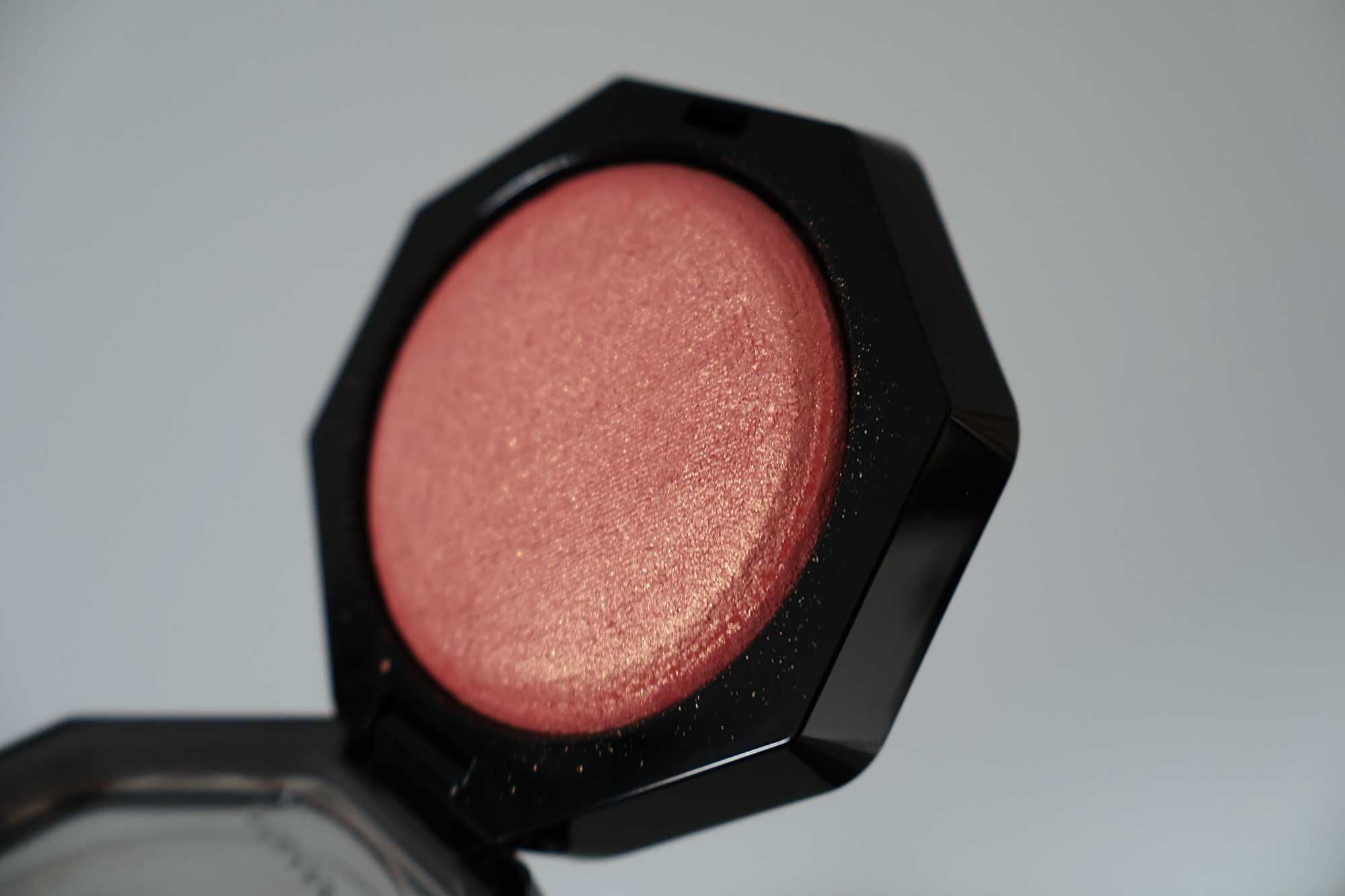 Blush Iluminador Fenty Beauty Edição Limitada (NOVO)