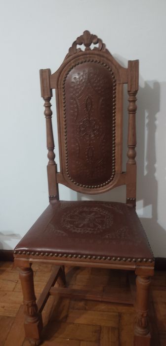 8 cadeiras de sala