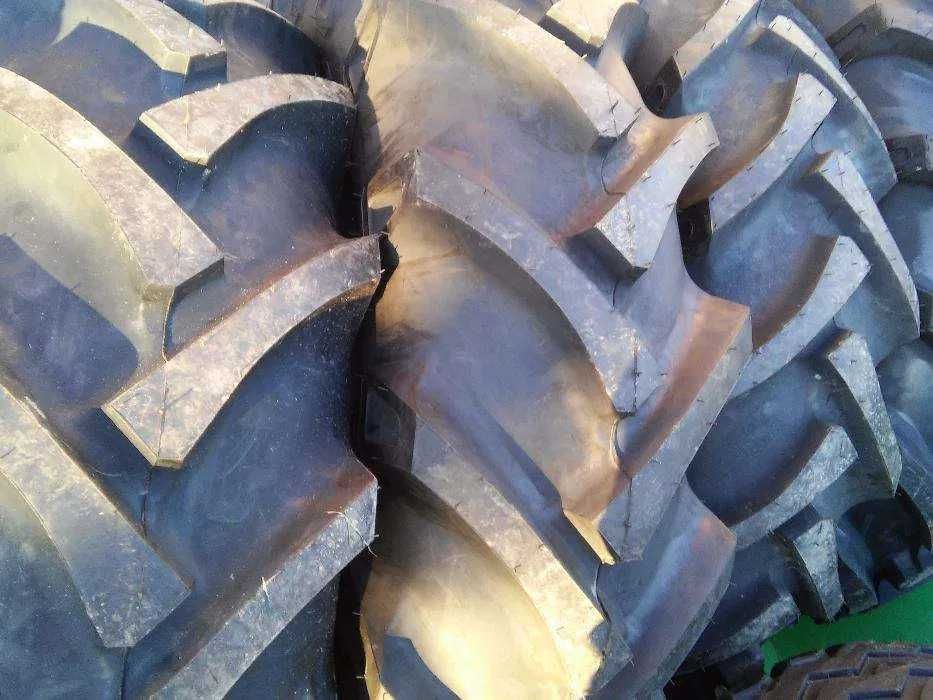 Opona rolnicza 14.9-28 BKT 8PR URSUS C-360