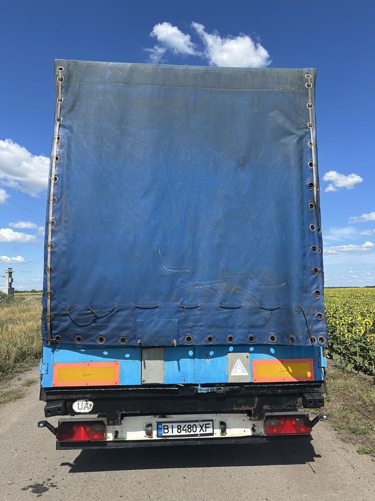 Бортовий напівпричіп Schwarzmueller