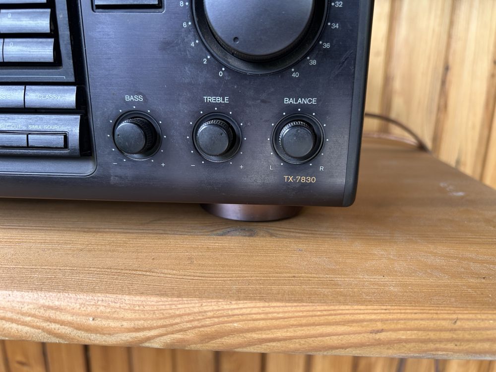 Amplituner Onkyo TX-7830 stereo