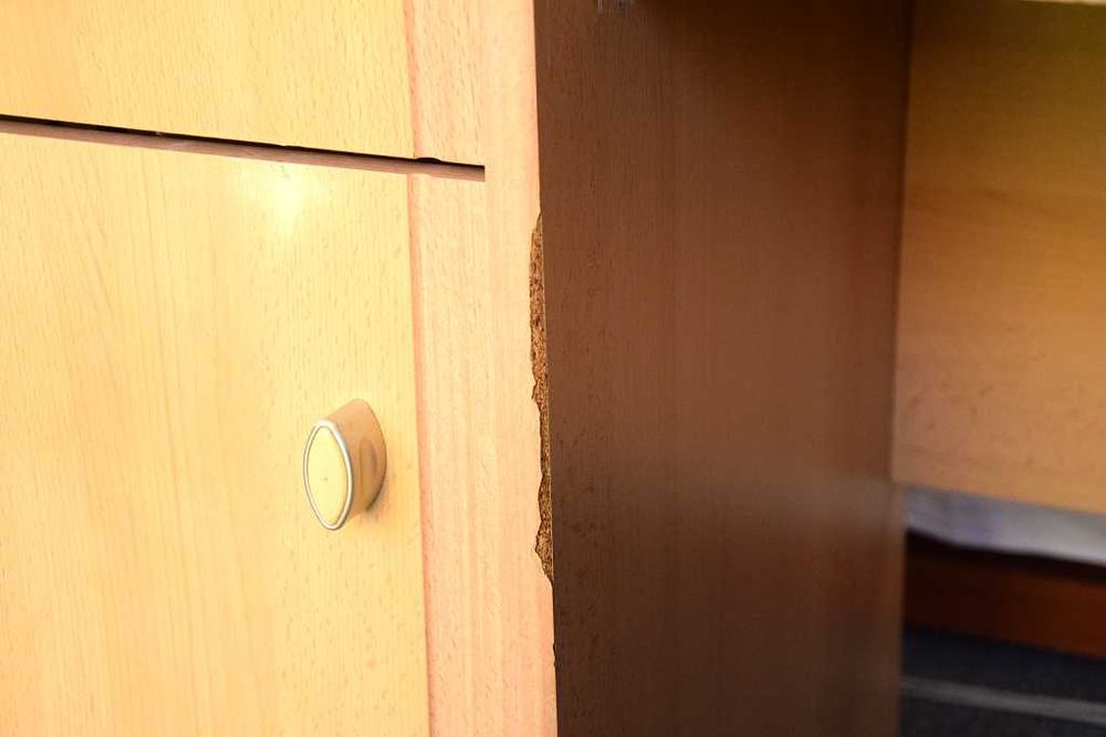 Biurko 120 x 60 cm, wysokość 75 cm, kolor buk.