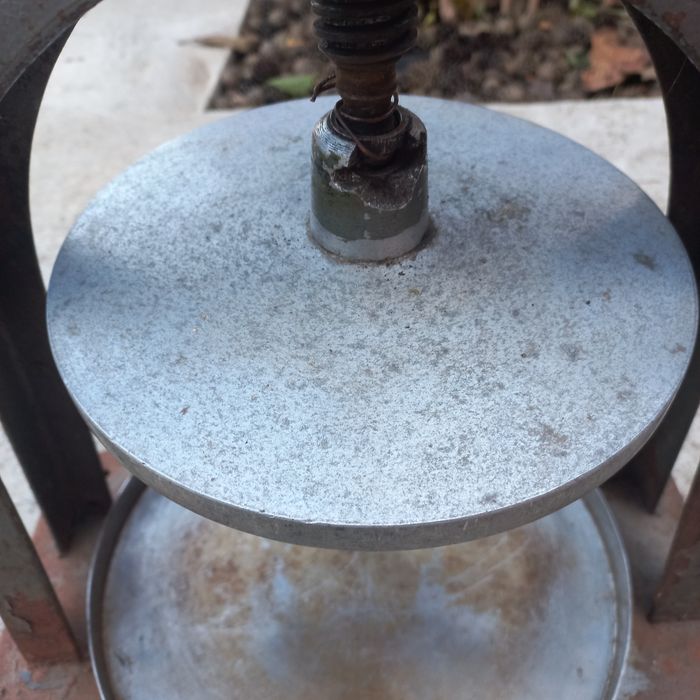 Пресс прес для сока винограду соковижималка гвинтовий соковитискач вин