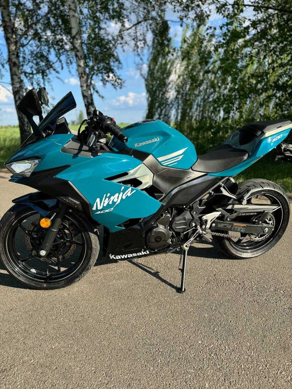 Kawasaki ninja 400 2021
