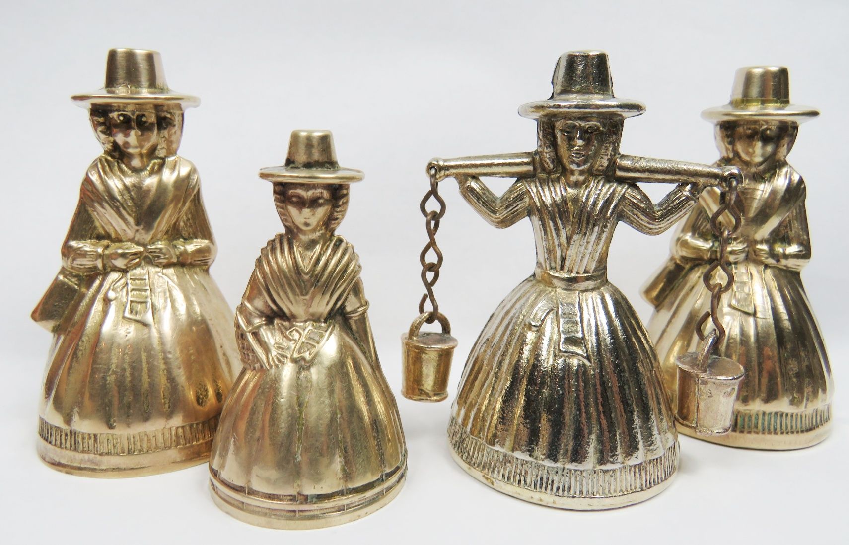 Mosiężna figurka Vintage lata 20 XX wieku Brass Welshwoman figurine