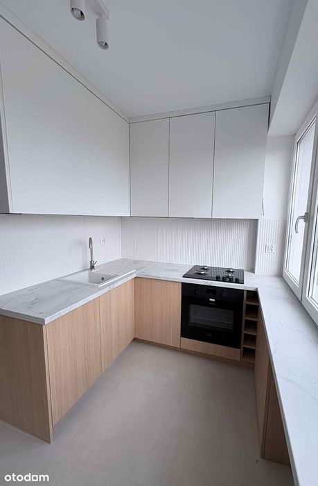 4-pokojowe mieszkanie po generalnym remoncie w centrum Błonia