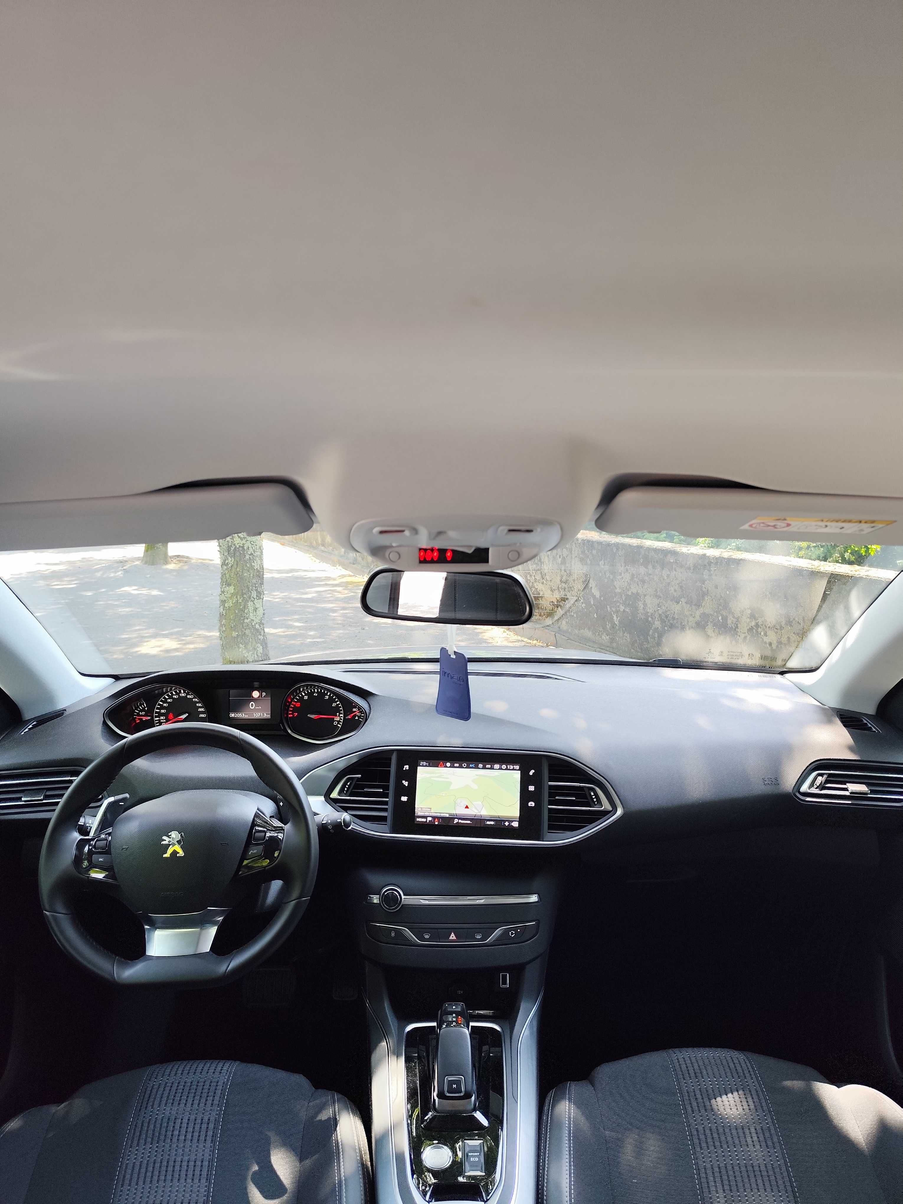 Peugeot 308 Allure GARANTIA INCLUÍDA