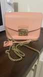 Minitorebka Furla Metropolis