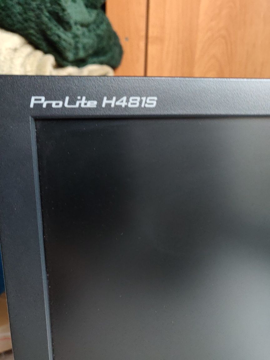 Iiyama ProLite H481s 19" monitor LCD