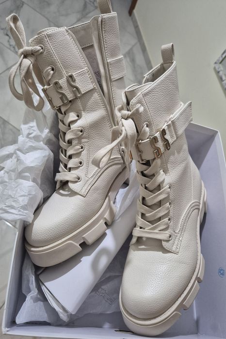 Nowe Buty botki guess rozmiar 38 madox botki na platformie