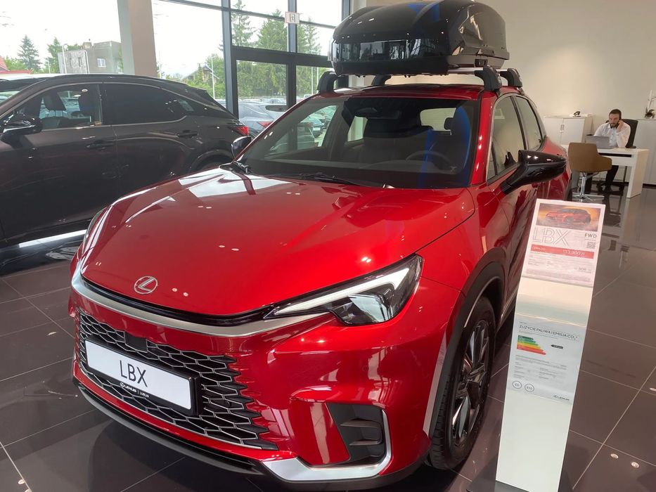 Lexus LBX Wyprzedaż rocznika! Już od 990zł netto miesięcznie!