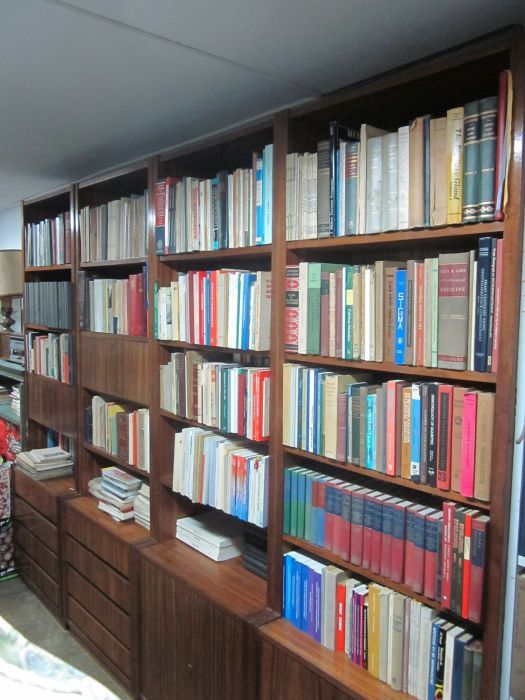 Biblioteca de ENDOCRINOLOGIA (aprox. 1300 Livros)