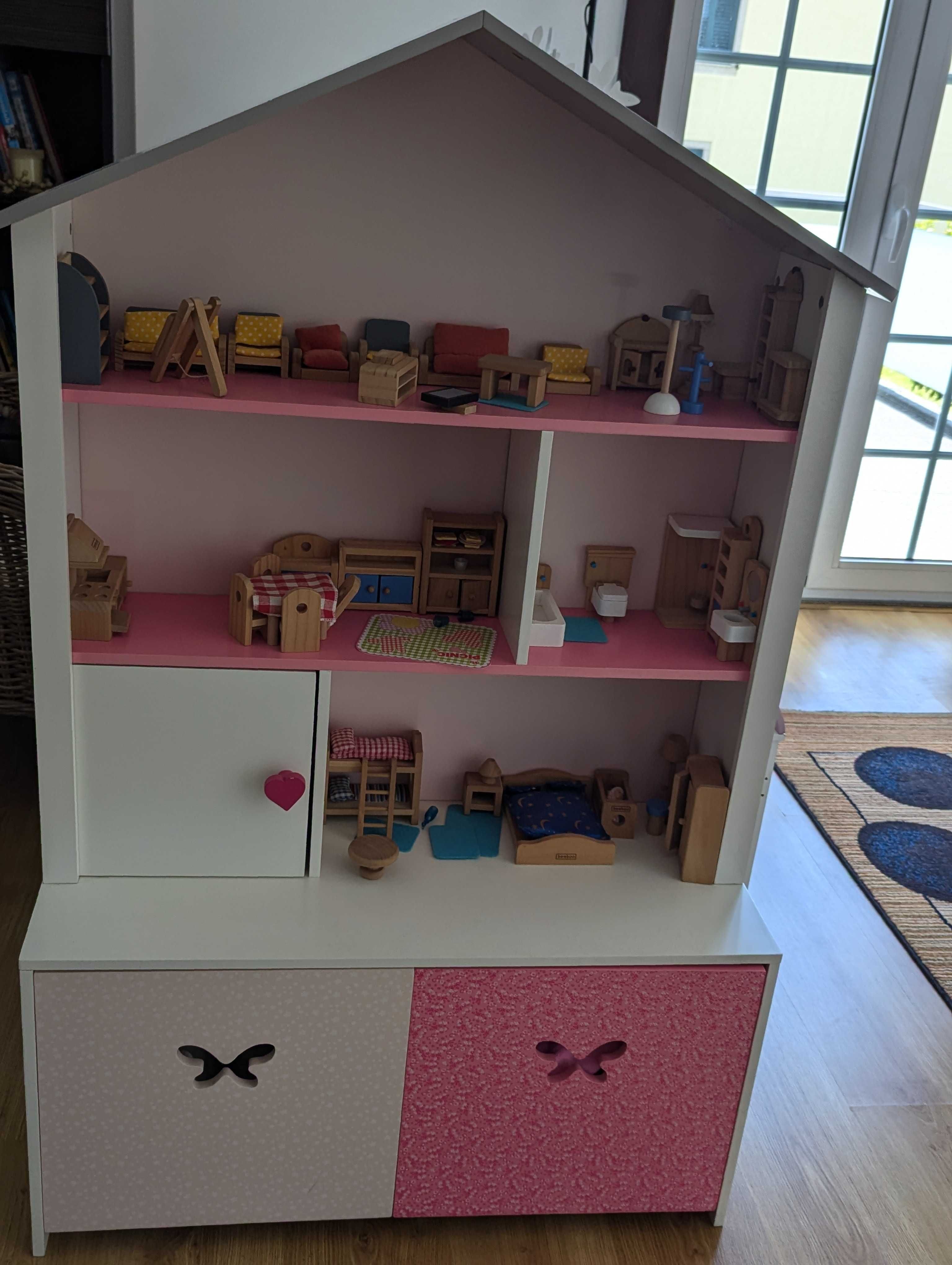Móvel em forma de casa