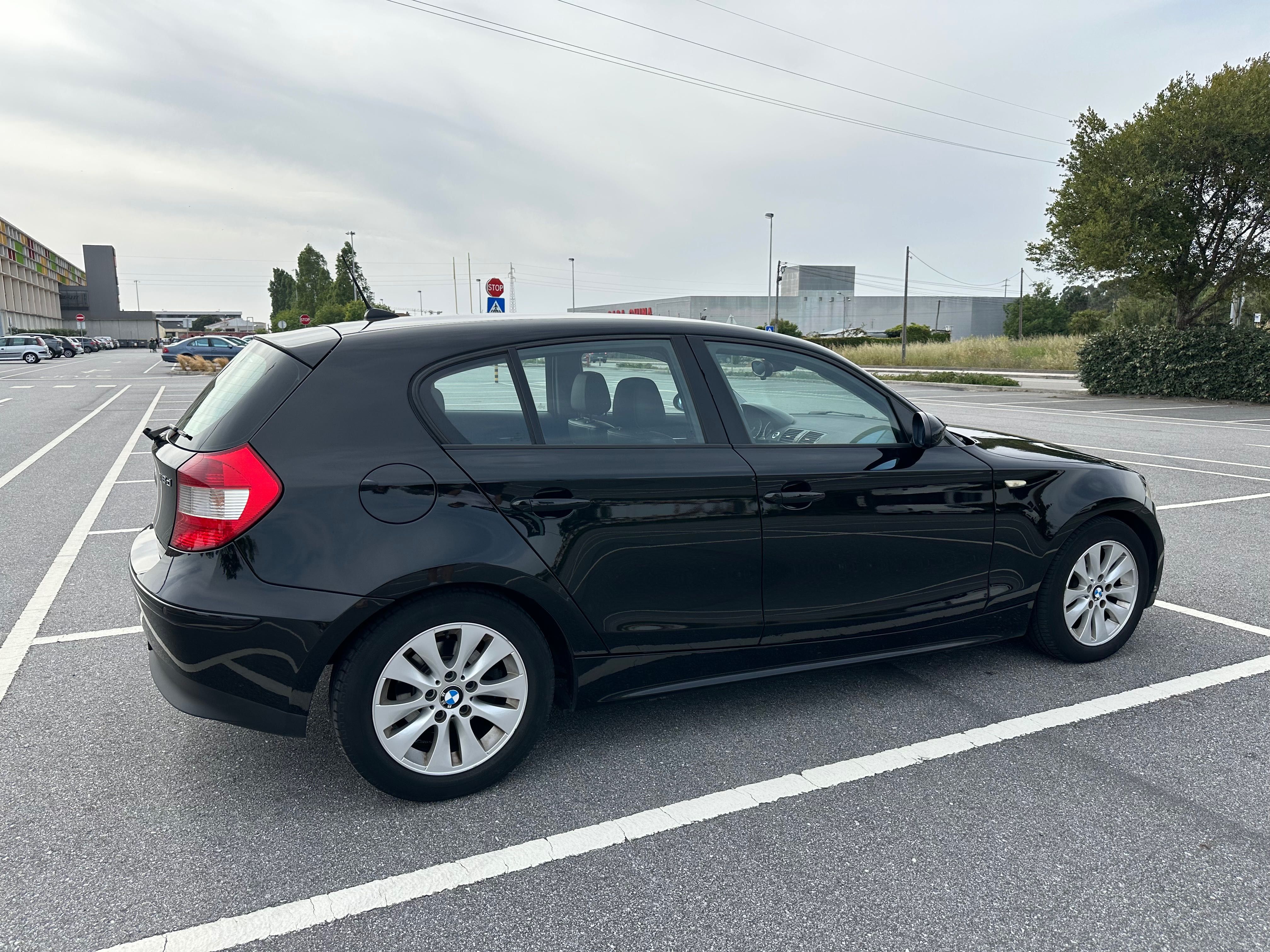 BMW 118d como novo!!!