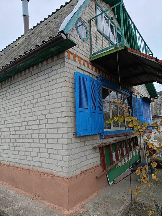 Продам дачу возле Днепра