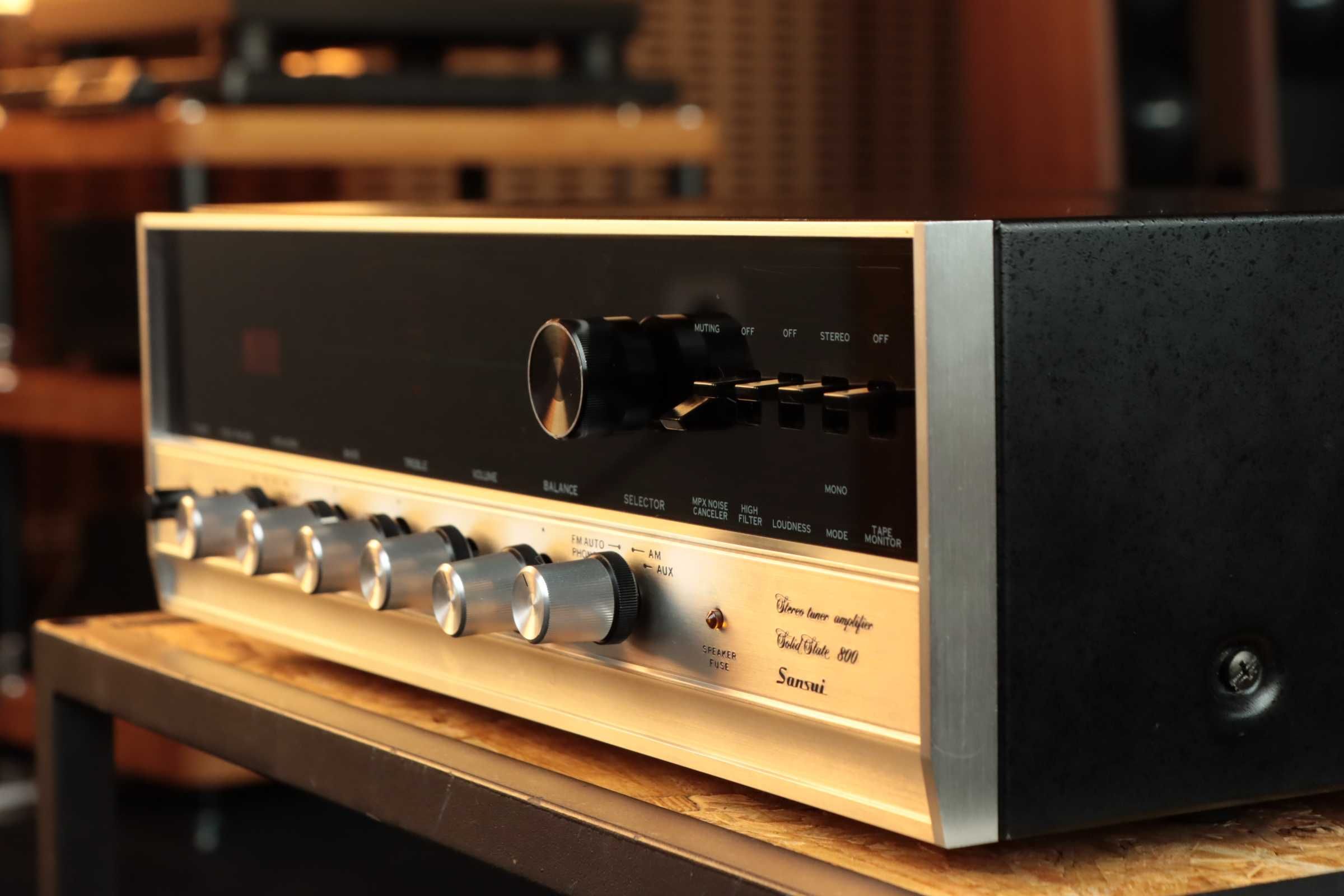 Amplificador Sansui - Solid State 800