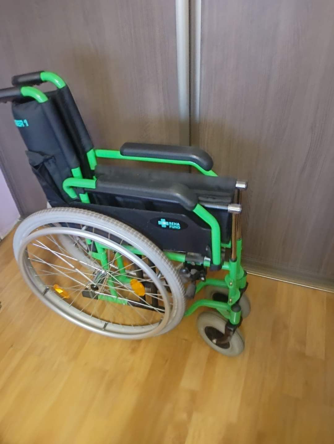 Wózek inwalidzki ręczny