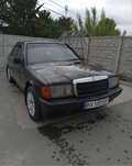 Mercedes-Benz 190