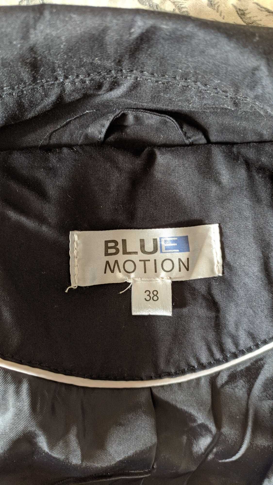 Тренч чорний blue motion