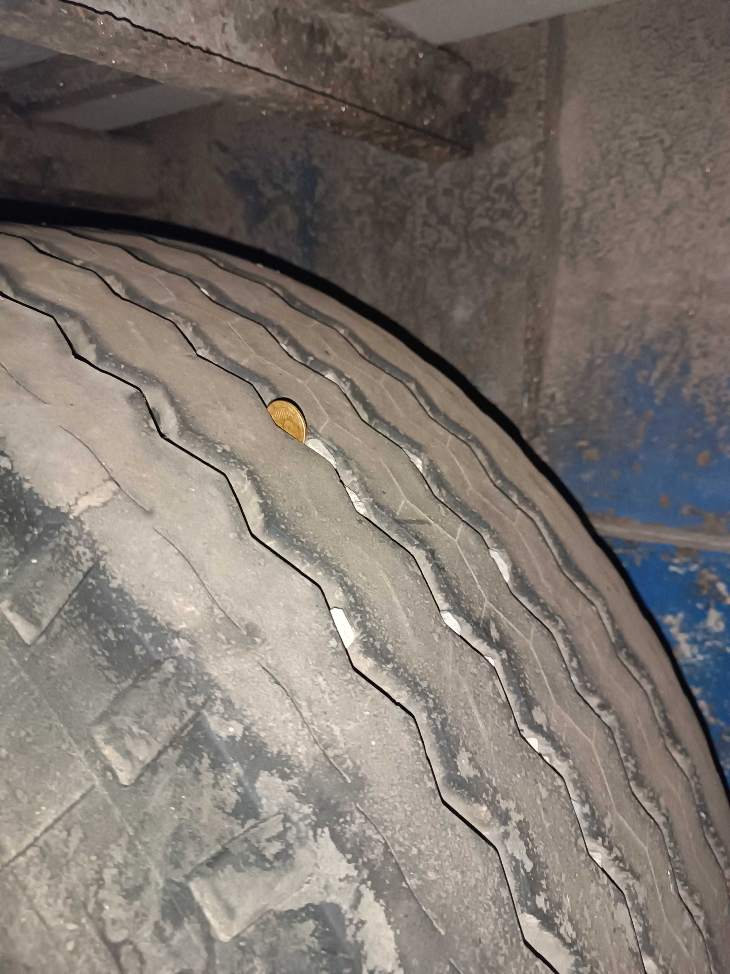 Продаю напівпричіп Robuste Caiser s 380 штора.