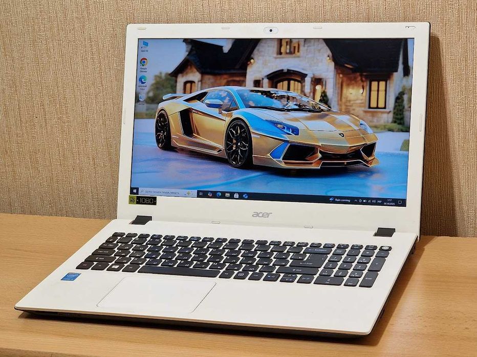 Ігровий Acer NVIDIA GeForce 940M Intel Core i3-5005U RAM 8Gb SSD 256Gb