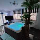 Jacuzzi Ogrodowe Spa Panelowe Sztywne TRIBECA MSpa 6 osobowe WiFi