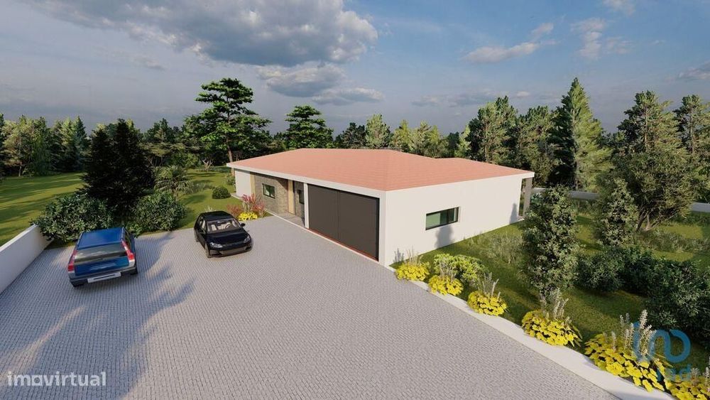 Terreno em Mouçós e Lamares de 7141,00 m2