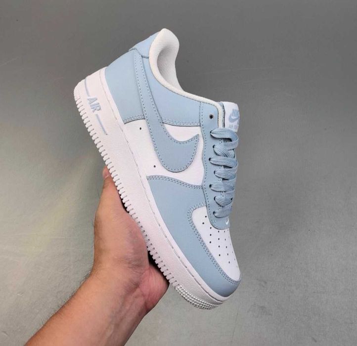 Nike Air Force 1 Low 07 - Biało-jasnoniebieskie