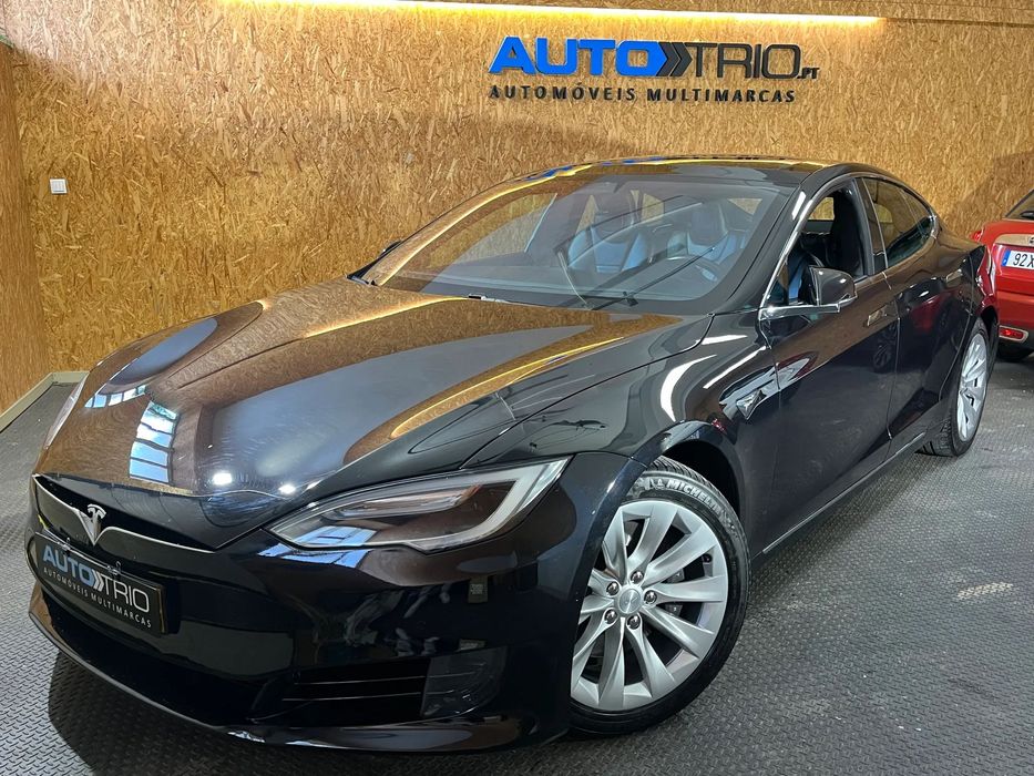 Tesla Model S 75D