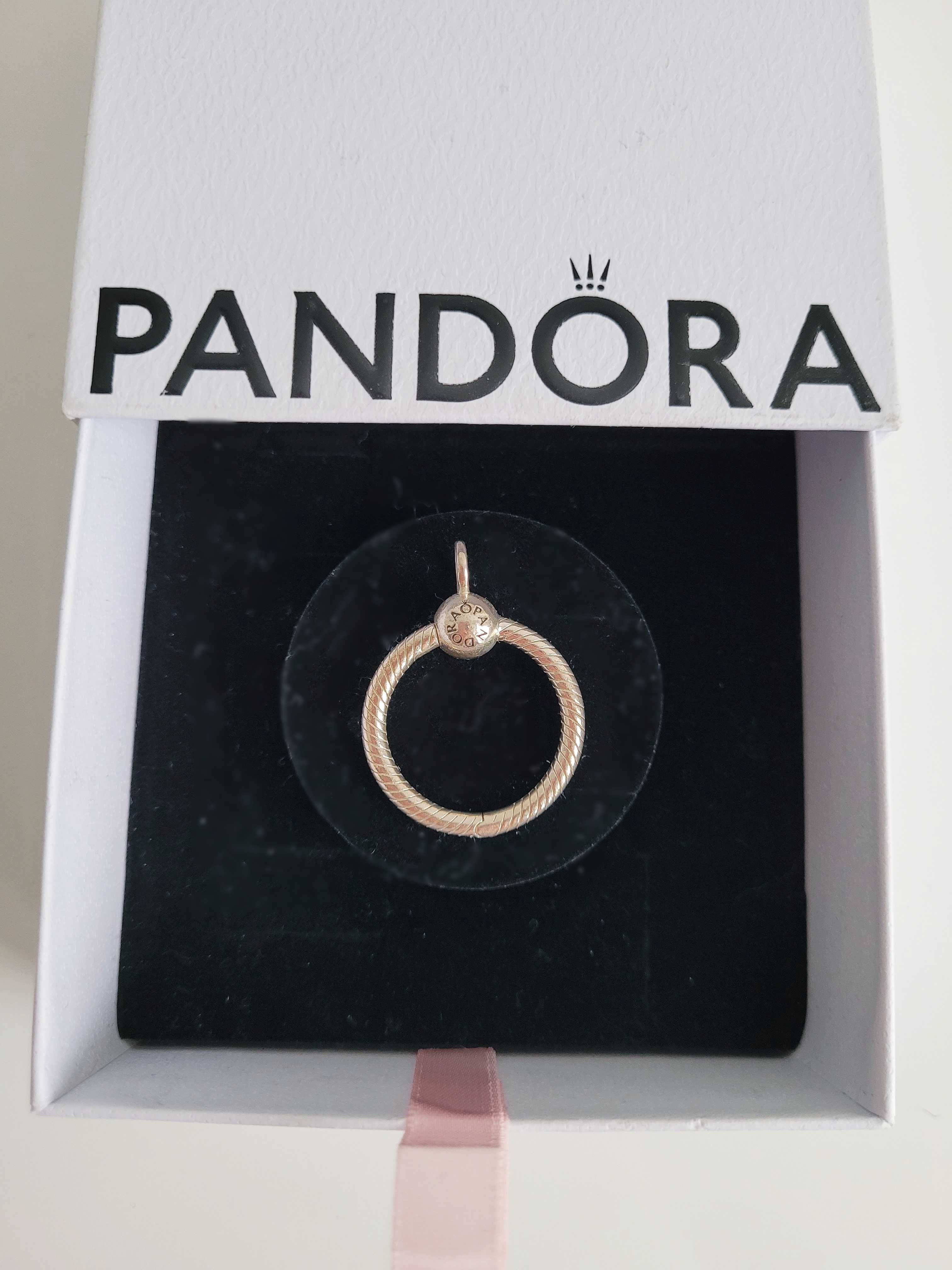 Srebrna zawieszka Pandora O mała prezent na urodziny imieniny