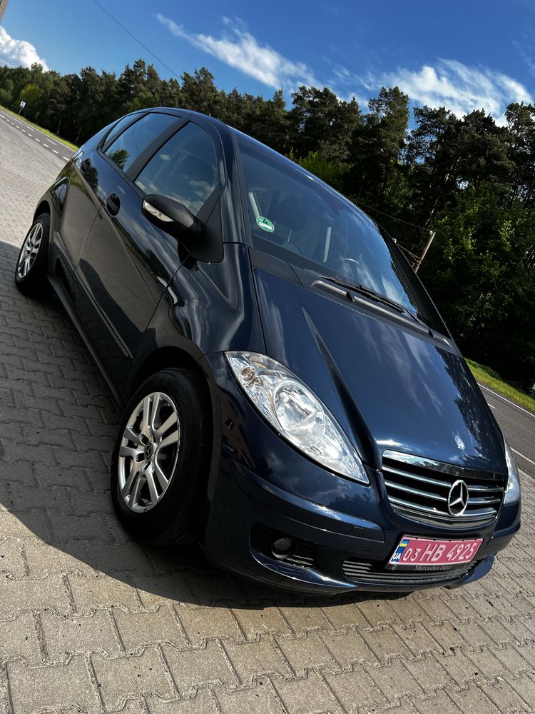 Mercedes A-klass A150 свіжо пригнаний з Німеччини.