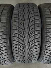 3шт r17 215/55 Hankook Winter ICept IZ² зимові шини добрий стан