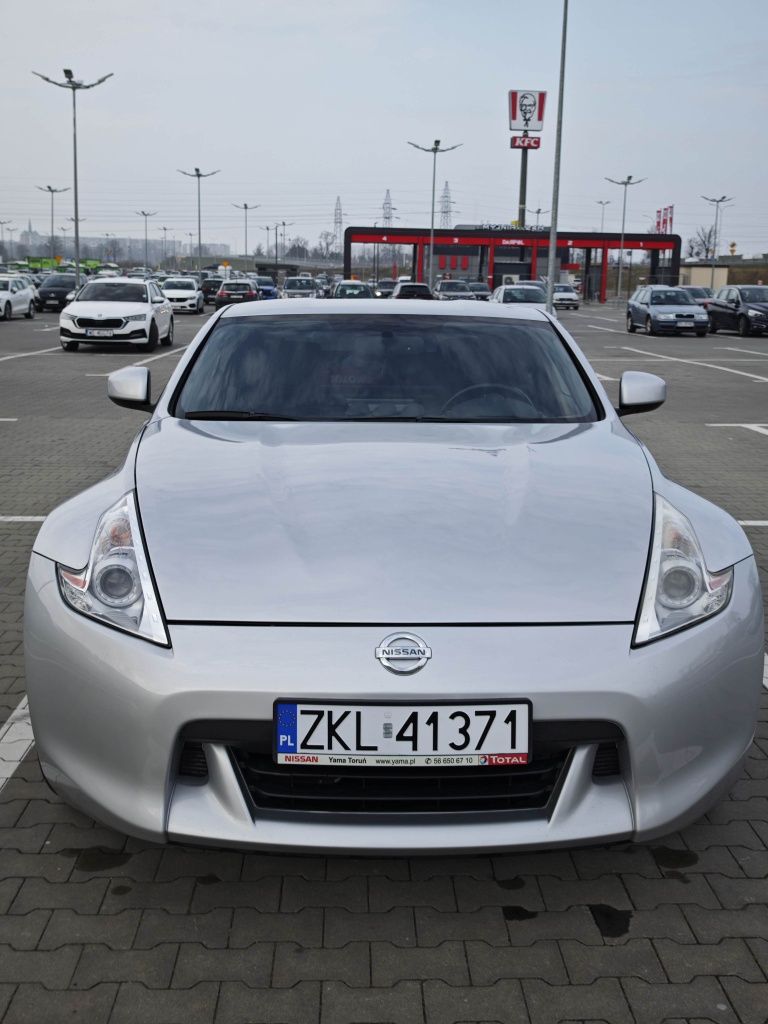Nissan 370Z Pack Nismo Szpera Akebono